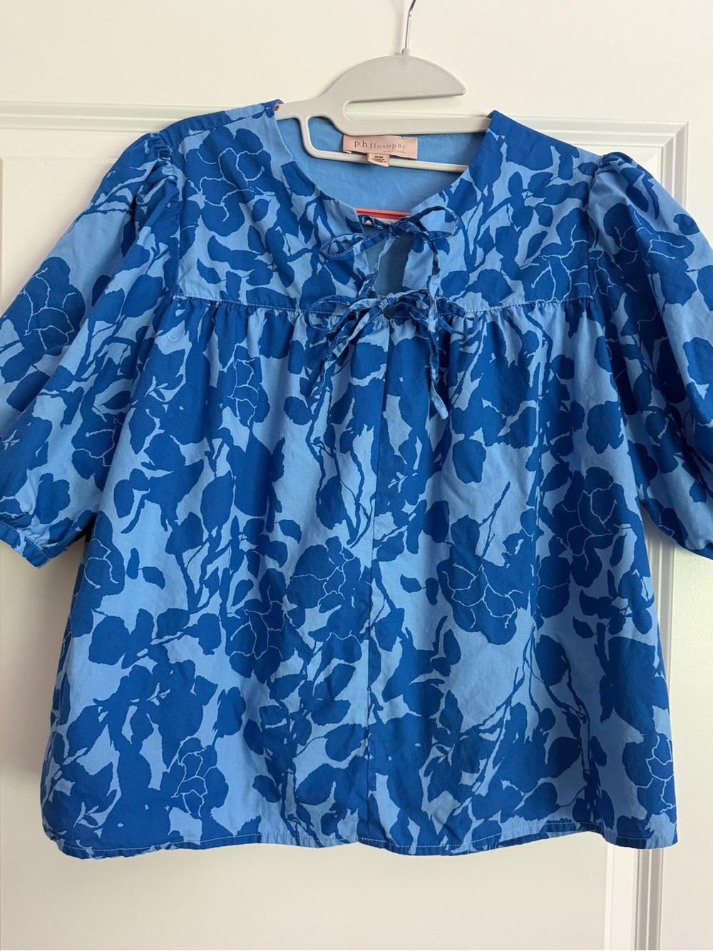 Philosophy | Blue Floral Double Bow Neckline & Puffy Sleeve Blouse
